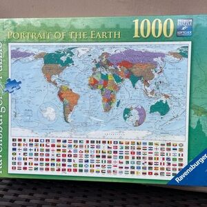 NEW 1000pc RAVENSBURGER puzzle Portrait of the earth